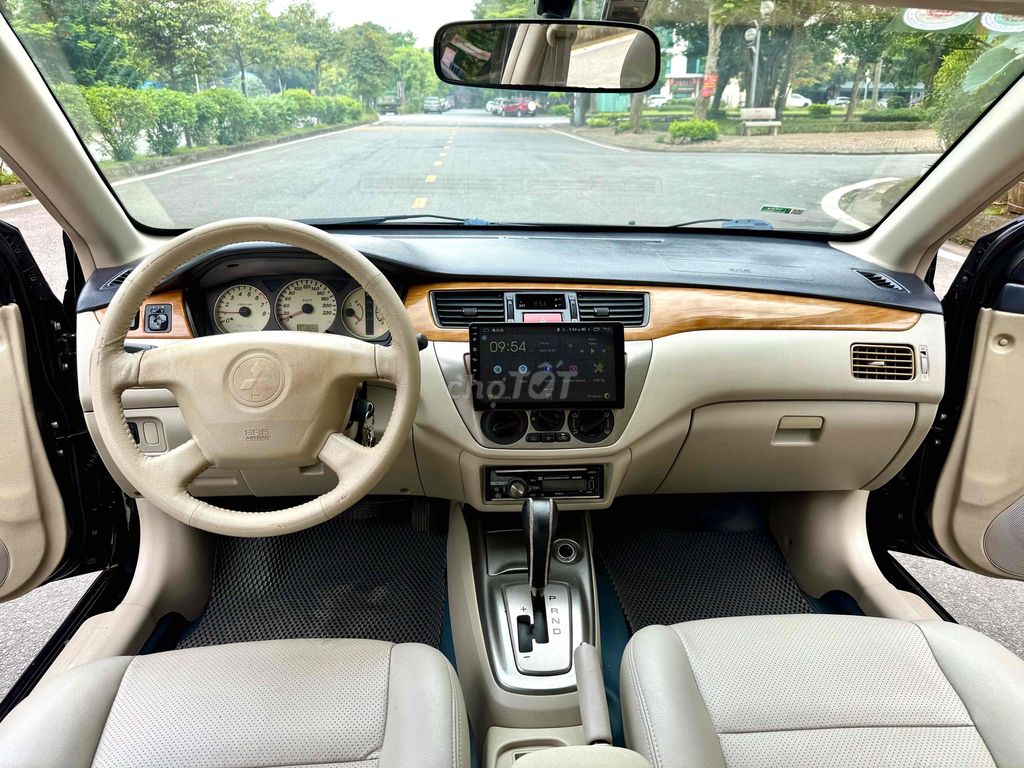 Mitsubishi Lancer 2005 Gala 2.0 AT - 138000 km. Mua bán Ô tô tại Quận Long Biên Hà Nội được đăng bởi Thế Anh hình 9