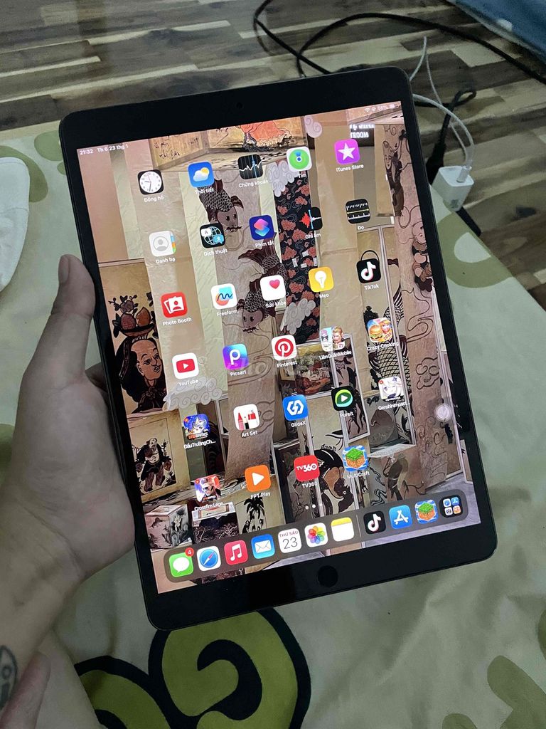 Apple iPad Air 3 256GB Xám Đã sử dụng. Mua bán Máy tính bảng tại Thành phố Tây Ninh Tây Ninh được đăng bởi Nguyễn Thị Thùy Trang hình 1