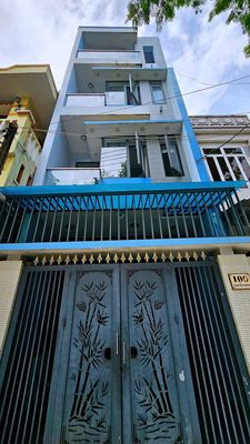 Аренда · 4 комн. · 100 м² · Quận Cẩm Lệ, ул. nguyễn nhàn