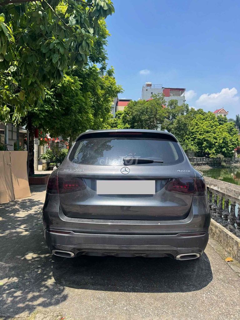 Mercedes-Benz GLC 200 4matic 2020 Серый 50000 км