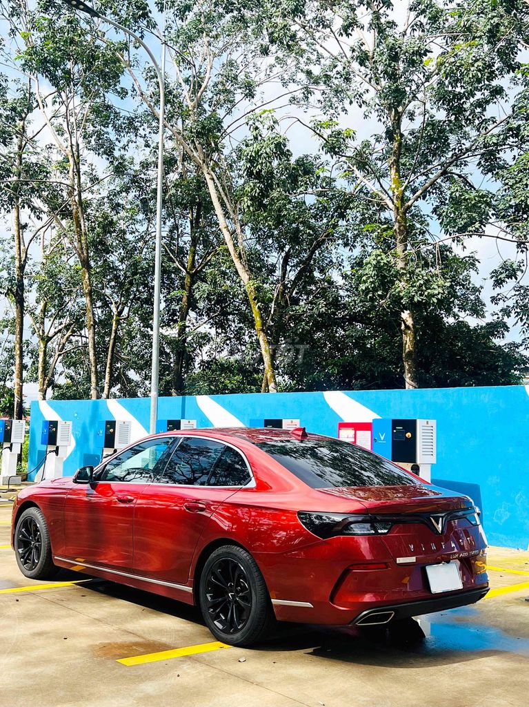 VinFast Lux A2.0 2021 Plus 2.0 AT - 71000 km. Mua bán Ô tô tại Huyện Đức Trọng Lâm Đồng được đăng bởi Hoàng Sếu hình 4