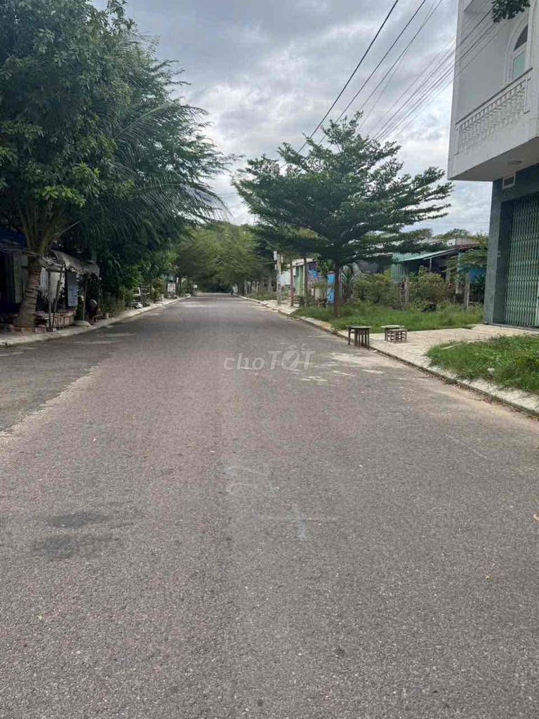 Bán nhà đối diện chợ nhơn hội ,tp quy nhơn Bán nhà đối diện chợ nhơn hội ,tp quy nhơn