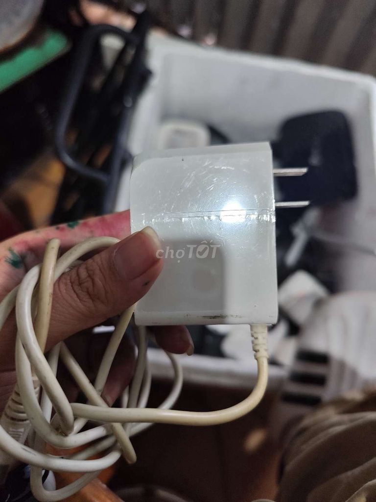 Sạc điện thoại Phicomm AD24ACV120200 Trắng. Mua bán Phụ kiện (Màn hình, Chuột...) tại Quận Gò Vấp Tp Hồ Chí Minh được đăng bởi tram hình 1