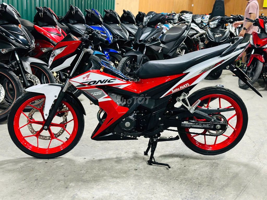XE MÁYTHANH TÙNG_HONDA SONIC 150 ĐỜI CHÓT 2025. Mua bán Xe máy tại Quận Nam Từ Liêm Hà Nội được đăng bởi THANH TÙNG hình 6