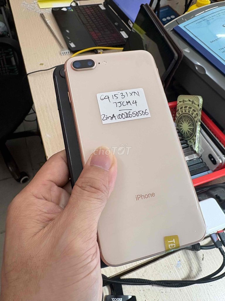 Apple iPhone 8 Plus chính hãng VN/A. full zin.. Mua bán Điện thoại tại Quận Thanh Xuân Hà Nội được đăng bởi Duy hình 1