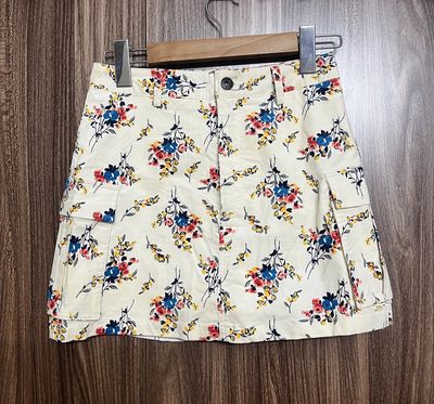 Chân váy hoa 92wear (size S) nguyên tag. Mua bán Quần áo tại Quận Đống Đa Hà Nội được đăng bởi Duy Anh