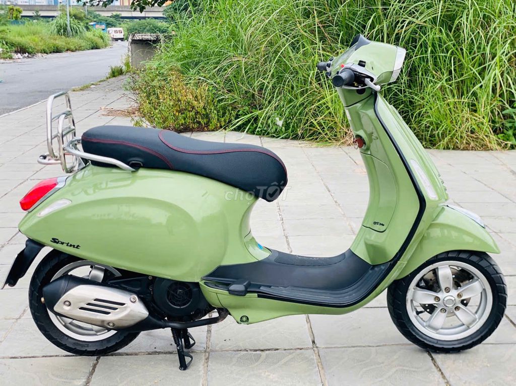 VESPA SPRINT 125 3VIE MÀU XANH MÁY ZIN XE BIỂN 29. Mua bán Xe máy tại Quận Cầu Giấy Hà Nội được đăng bởi A Nam hình 3