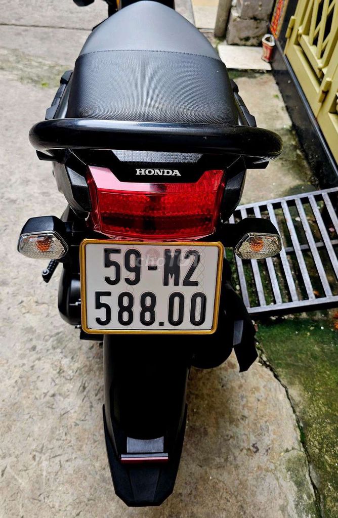 Zoomer X. Mua bán Xe máy tại Quận 5 Tp Hồ Chí Minh được đăng bởi phuong tri hình 3