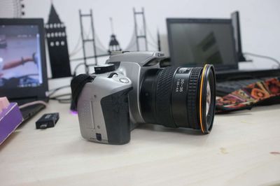 Máy ảnh Canon 350D Len 20-35