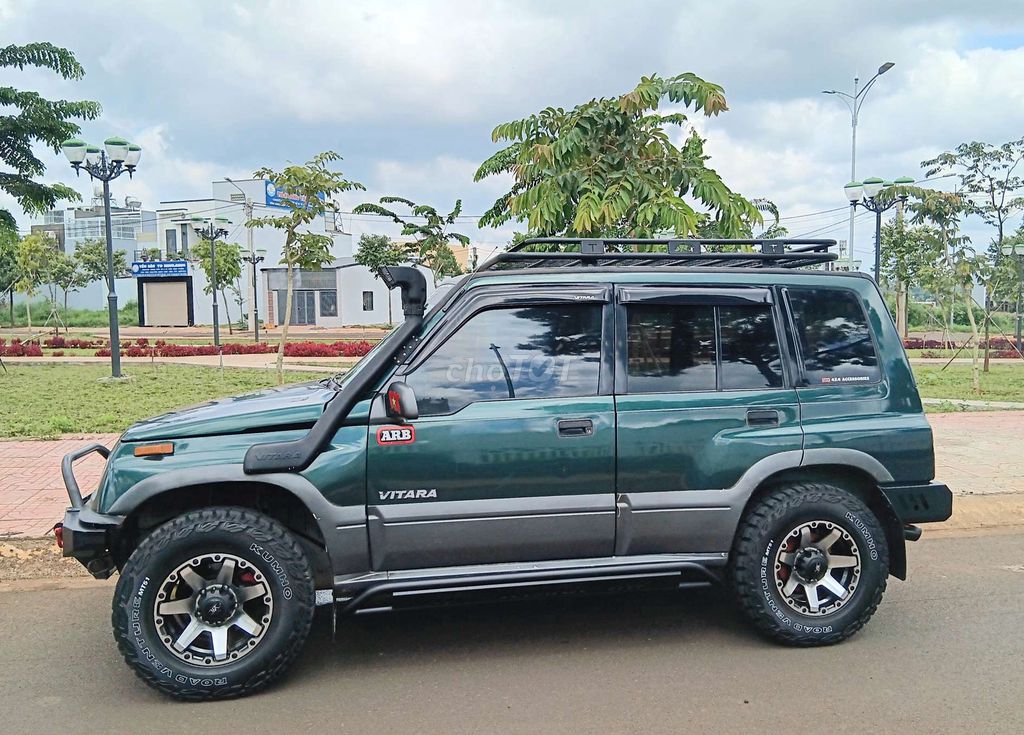 Suzuki Vitara 2005 JLX 1.6 4x4 ,2 cầu lên đẹp mắt