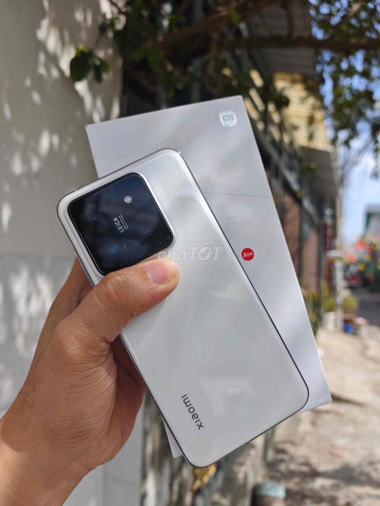 Xiaomi 14 Snap8gen3/12/256Gb Fullbox White đẹp 99%