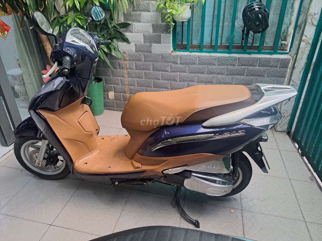 Honda Lead 125cc 2014, красивый, родная краска, один владелец