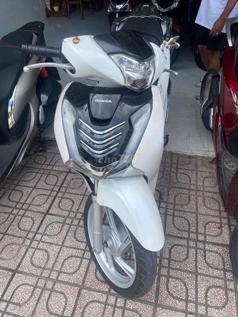 sh 125 2019. Mua bán Xe máy tại Huyện Chợ Lách Bến Tre được đăng bởi  phúc  hình 1