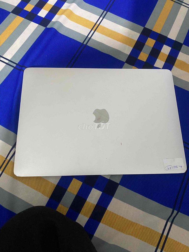 Apple MacBook Air i3 8GB/250GB. Mua bán Laptop tại Huyện Bình Chánh Tp Hồ Chí Minh được đăng bởi Quốc Toàn hình 1