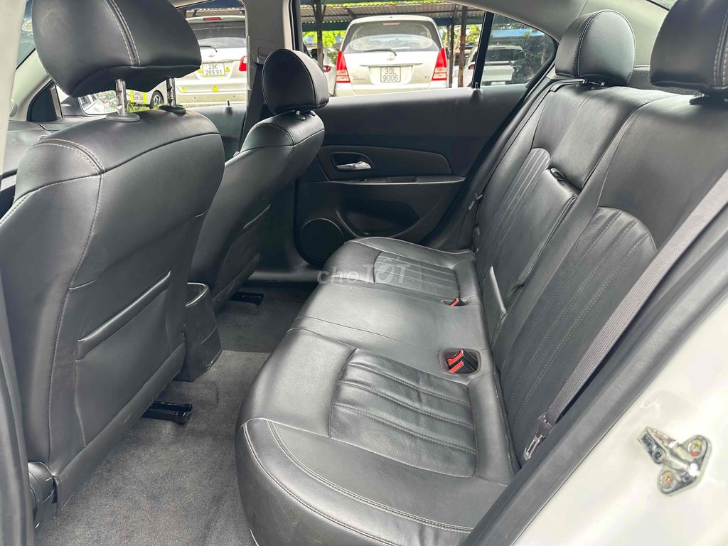 Chevrolet Cruze 2017 LT - 25000 km Trắng Siêu Mới. Mua bán Ô tô tại Quận Cầu Giấy Hà Nội được đăng bởi Vũ Kiên hình 20