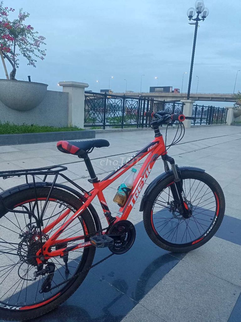Xe đạp địa hình TREXIK Đỏ đã qua sử dụng. Mua bán Xe đạp tại Thành phố Thủ Dầu Một Bình Dương được đăng bởi Mr Hung hình 1