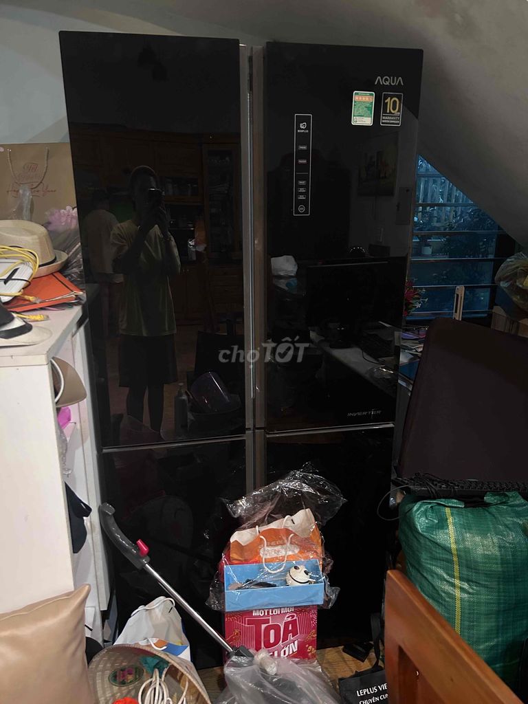 Tủ lạnh Aqua Inverter Đen mới 90%. Mua bán Tủ lạnh tại Huyện Hoài Đức Hà Nội được đăng bởi Tú Anh hình 1