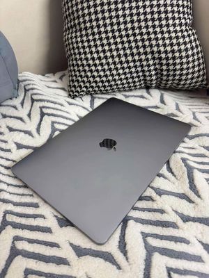 MacBook Pro. 13 inch. Xám. 32GB. Core i7. 1TB. 95%. Mua bán Laptop tại Quận Tân Phú Tp Hồ Chí Minh được đăng bởi Đại ca 