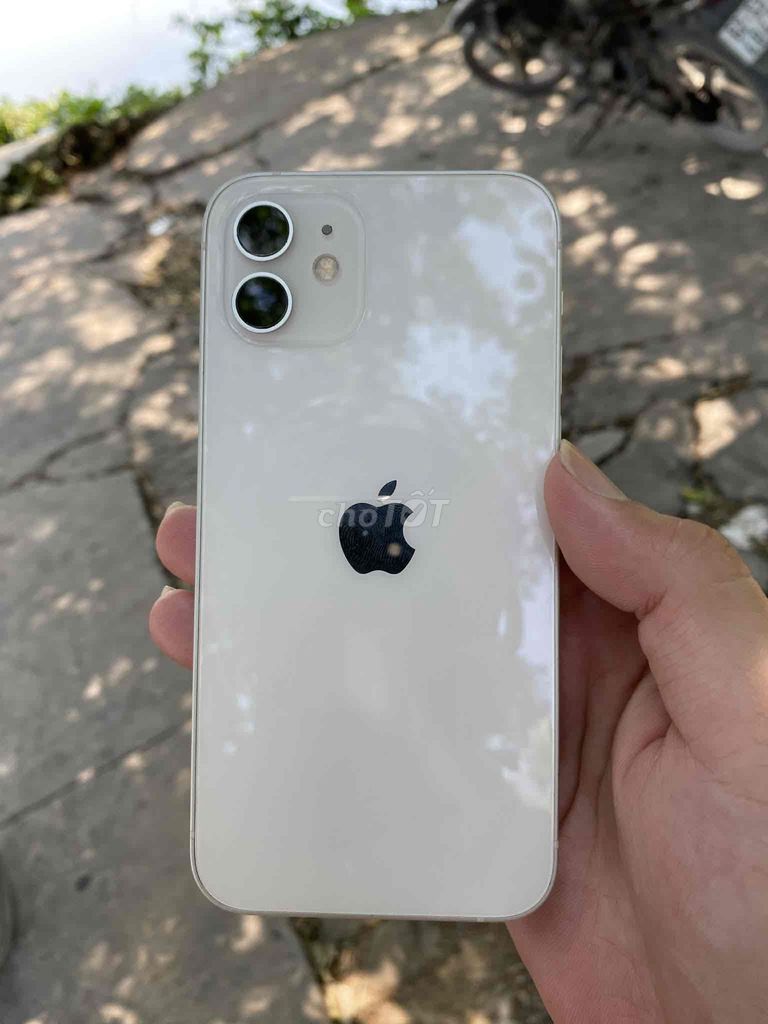 Apple iPhone 12 128GB Trắng. Mua bán Điện thoại tại Huyện Bến Lức Long An được đăng bởi Nhựt hình 1