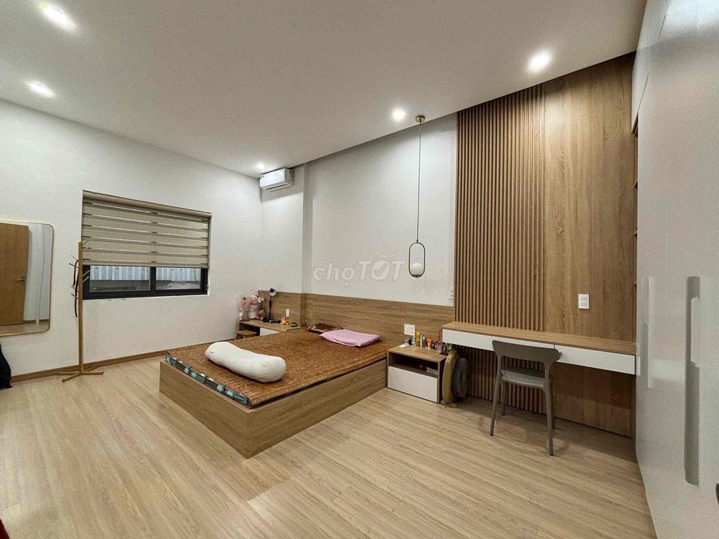 Аренда · 3 комн. · 85 м² · Quận Cẩm Lệ, ул. Đường Nguyễn Lai