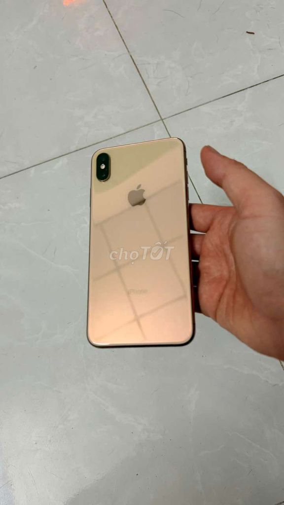 iPhone XS Max 64GB Vàng Đã sử dụng. Mua bán Điện thoại tại Huyện Hóc Môn Tp Hồ Chí Minh được đăng bởi Lâm hình 1