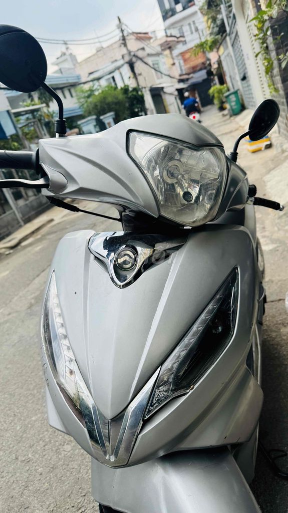 SYM Shark khủng long - BSTP - Cavet theo xe đầy đủ. Mua bán Xe máy tại Quận Tân Phú Tp Hồ Chí Minh được đăng bởi Phan Văn Thức hình 3