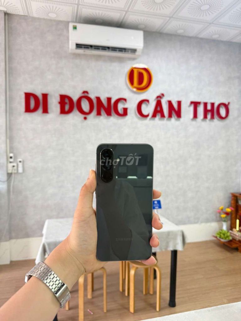 Samsung Galaxy A56 5G 256GB. Mua bán Điện thoại tại Quận Ninh Kiều Cần Thơ được đăng bởi Di Động Cần Thơ hình 1