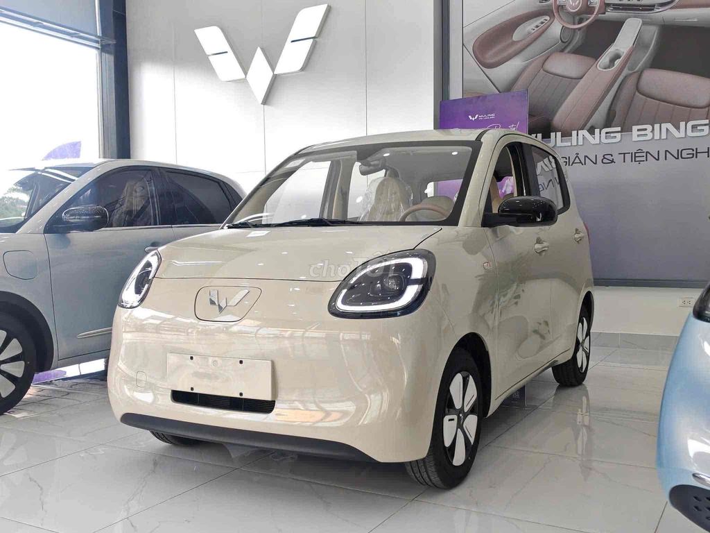 Электрическое автоматическое мороженое Wuling Macaron 205 на 4 места