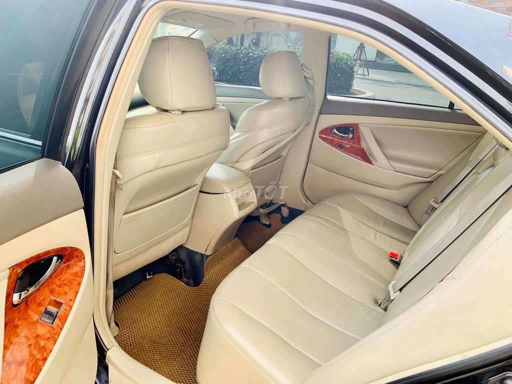 Toyota Camry LE 2007 Đen 102.000 km. Mua bán Ô tô tại Quận Gò Vấp Tp Hồ Chí Minh được đăng bởi Quang hình 5