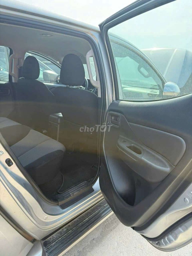 XE CHỞ TIỀN KO NIÊN HẠN. Mua bán Ô tô tại Quận 12 Tp Hồ Chí Minh được đăng bởi Trung hình 16