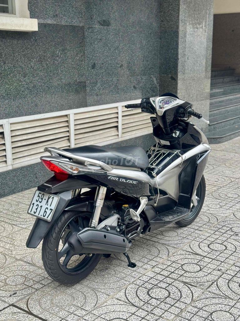 bán AB 2012 chính chủ ,bs thành phố ,xe đẹp keng. Mua bán Xe máy tại Quận 10 Tp Hồ Chí Minh được đăng bởi tuấn hình 6