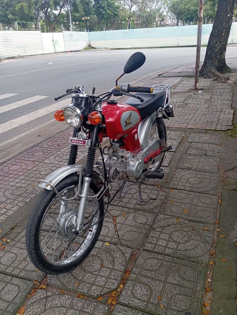 Honda DT-67 2023 Đỏ bạc. Mua bán Xe máy tại Huyện Hóc Môn Tp Hồ Chí Minh được đăng bởi Tuấn hình 1