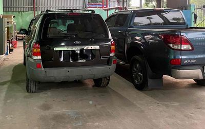 Ford Escape 2.0 MT - Odo 159.000km. Mua bán Ô tô tại Huyện Đức Hòa Long An được đăng bởi Lê Hoàng Scales