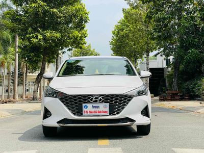 Bán Xe Hyundai Accent số sàn bản full xe gia đình