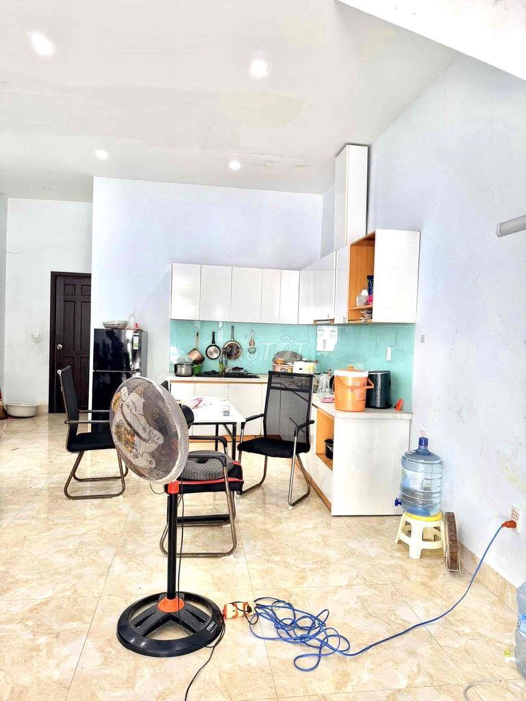Nhà 2 tầng đường 7m5 lư giang gần sân vận động hoà xuân