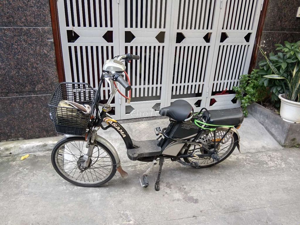Xe đạp điện Asama A-48 đã qua sử dụng. Mua bán Xe điện tại Quận Long Biên Hà Nội được đăng bởi Nguyễn Chí Dũng hình 3