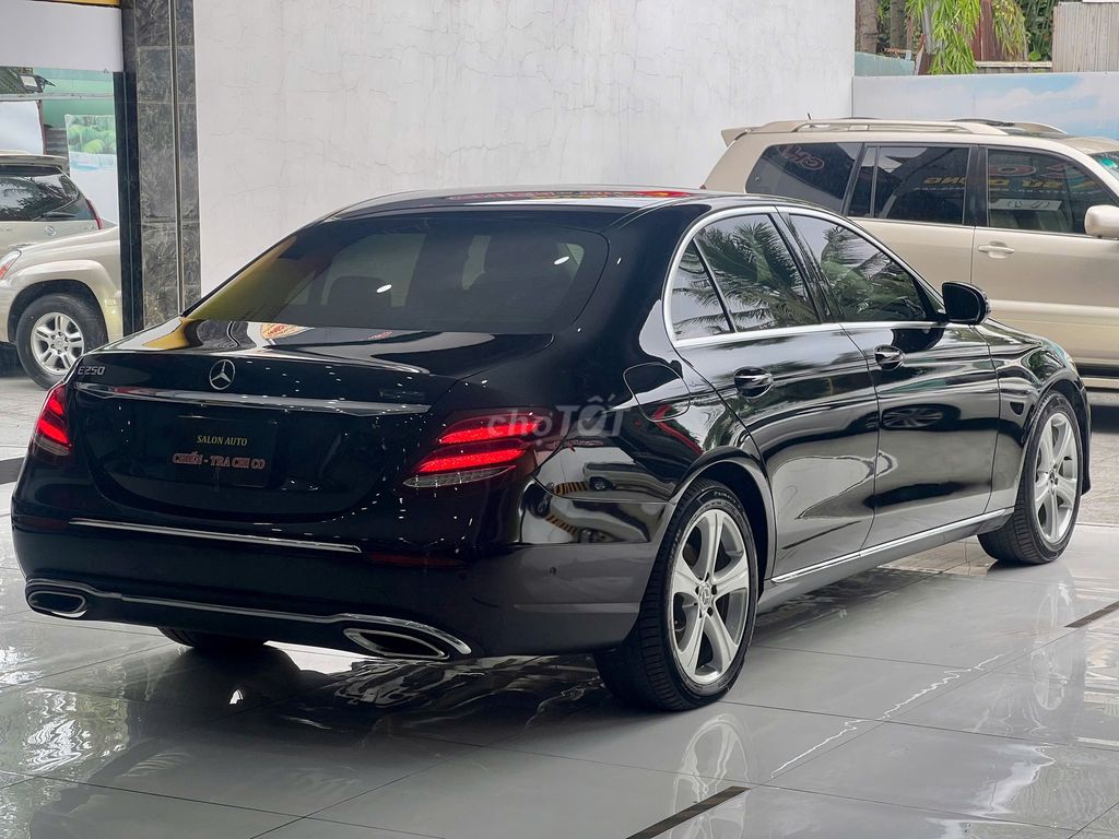 MERCEDES MODEL 07/201, XE ĐẸP NGUYÊN ZIN.. Mua bán Ô tô tại Quận Bình Thạnh Tp Hồ Chí Minh được đăng bởi Anh Chiến hình 6