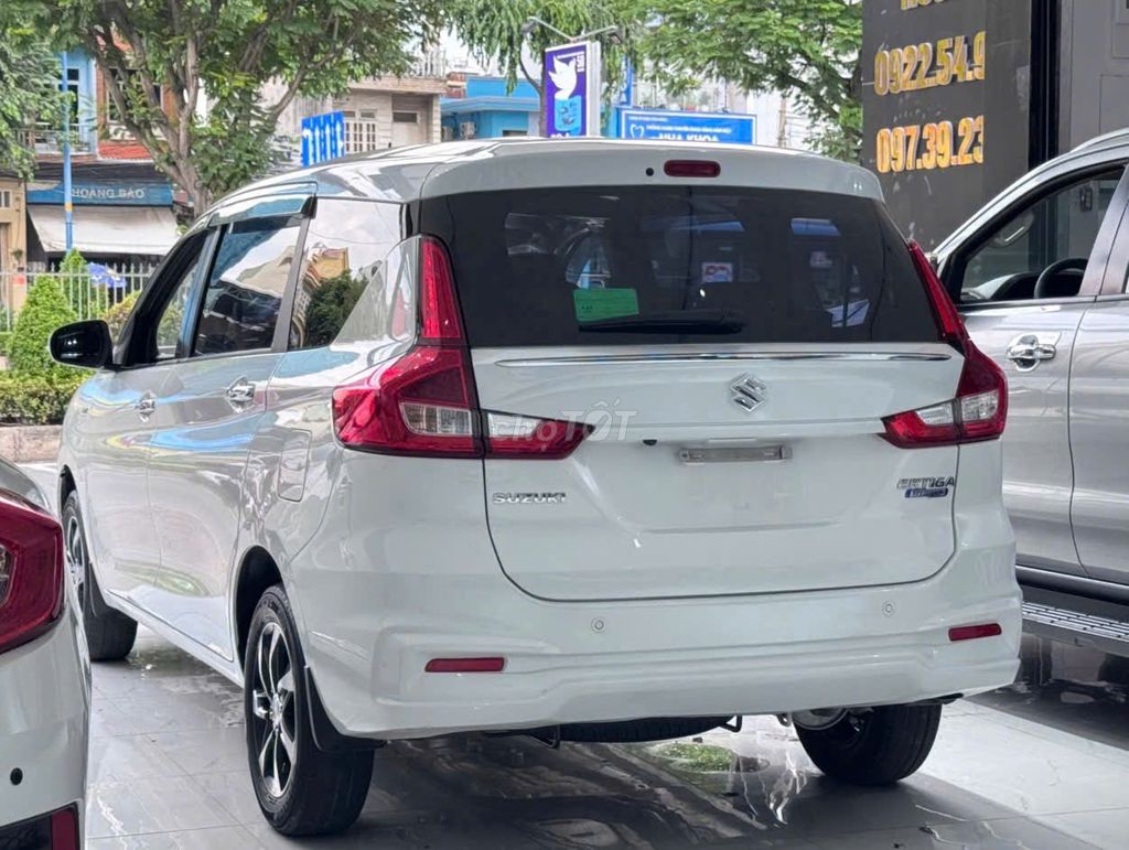 Suzuki Ertiga 2022 hybrid AT đẹp như mới. Mua bán Ô tô tại Thành phố Thủ Dầu Một Bình Dương được đăng bởi Oto An Suong hình 6