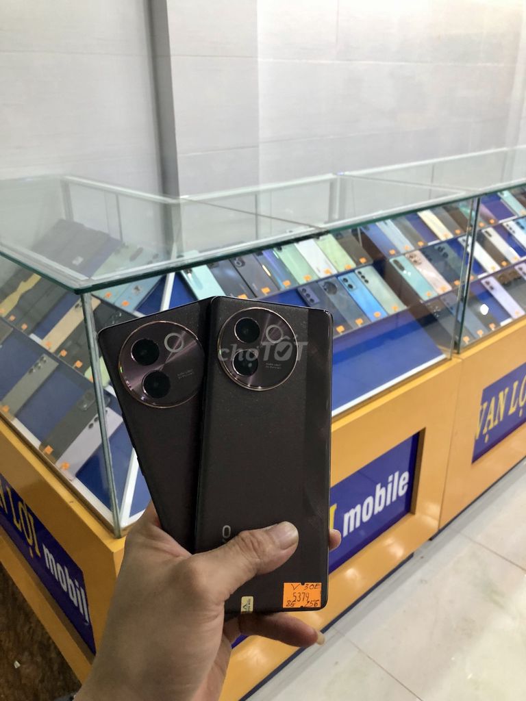 Vivo V30e 5G 8GB/256GB Đẹp Keng!!!. Mua bán Điện thoại tại Thành phố Bến Tre Bến Tre được đăng bởi VanLoi Mobile hình 1