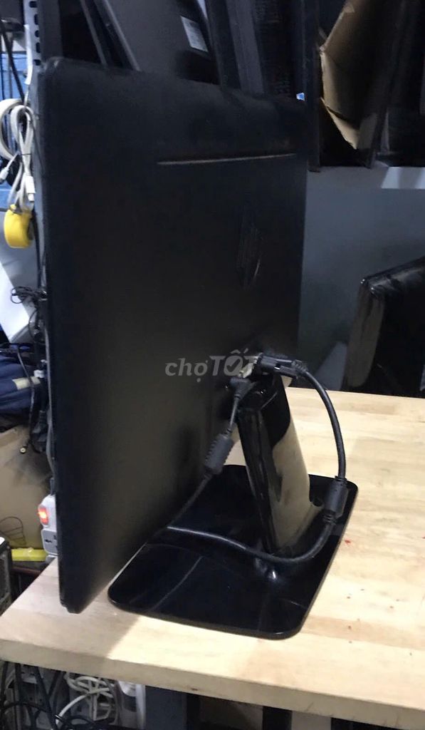 Màn hình 20 in HP Led sáng đẹp sạch sẻ. Mua bán Phụ kiện (Màn hình, Chuột...) tại Quận 3 Tp Hồ Chí Minh được đăng bởi Anh Dũng hình 2