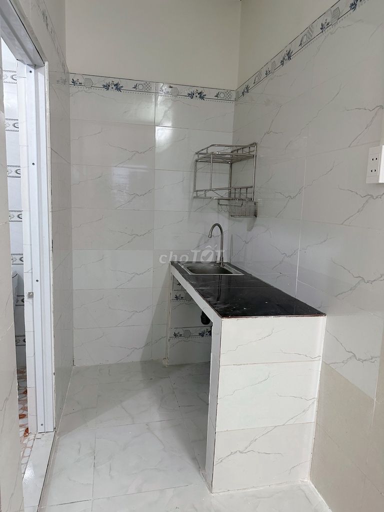 Clean 18 m² room with private bathroom off Trưng Nữ Vương — photo 1