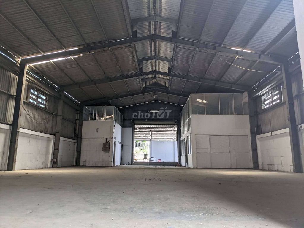 Cho thuê kho/ xưởng mặt tiền đường Đào Sư Tích Nhà Bè