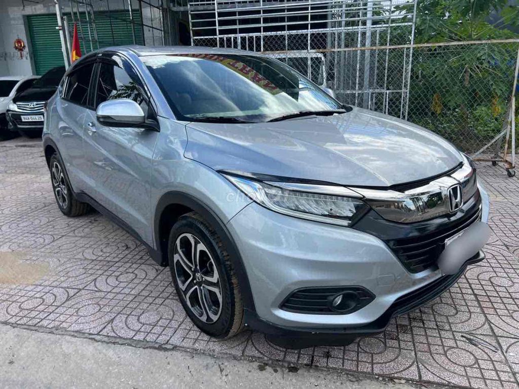 Honda HR-V 2019 - 134000 km. Mua bán Ô tô tại Thành phố Vĩnh Long Vĩnh Long được đăng bởi Thuỳ Phan hình 2