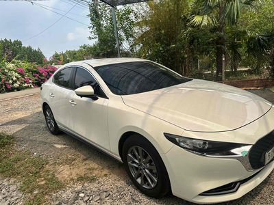 Mazda 3 2024 1.5L Luxury - 20000 km