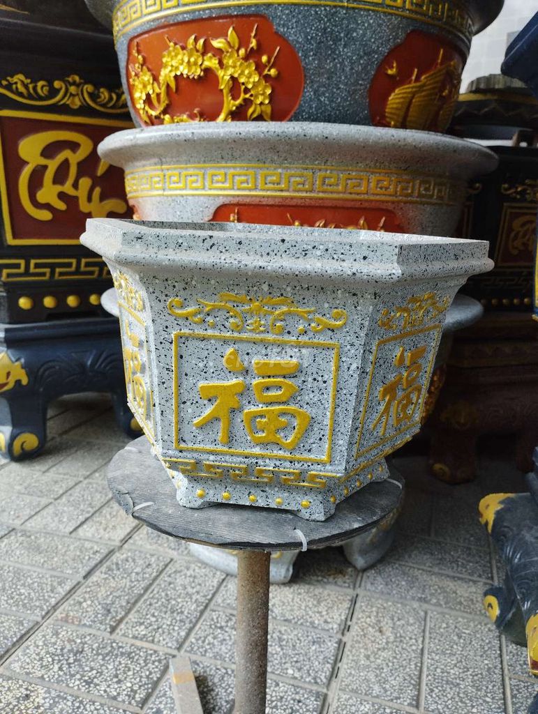 Chậu cây cảnh lục giác 25cm. Mua bán Cây cảnh, đồ trang trí tại Huyện Cao Lãnh Đồng Tháp được đăng bởi Tân hình 1