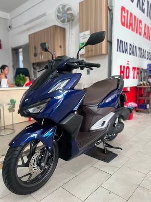 Honda Vario 160 đk 2022 xanh tiger BSTP chính chủ