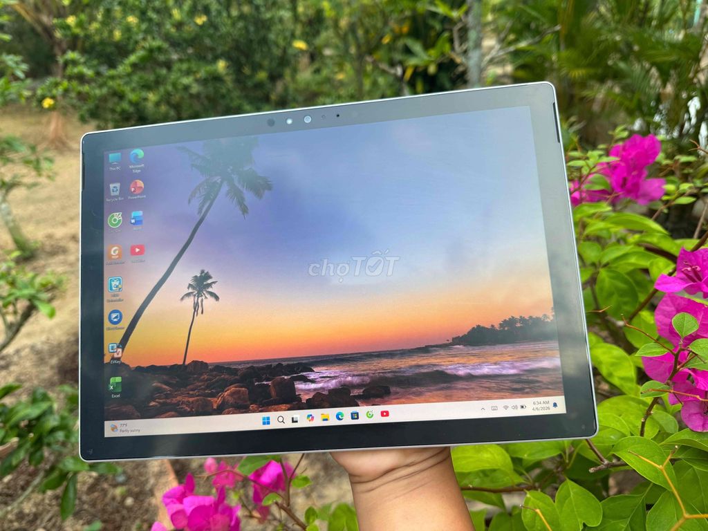 Microsoft Surface Pro 4 M3-6Y30 4GB/128GB. Mua bán Laptop tại Thành phố Mỹ Tho Tiền Giang được đăng bởi Huynhcong Ducthuan hình 1