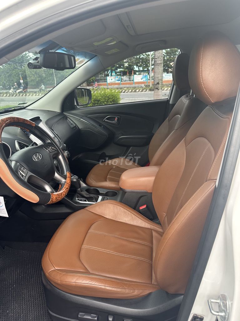 Hyundai Tucson 2013 2.0 AT 2WD - 52700 km. Mua bán Ô tô tại Quận Cẩm Lệ Đà Nẵng được đăng bởi khánh vũ  hình 10