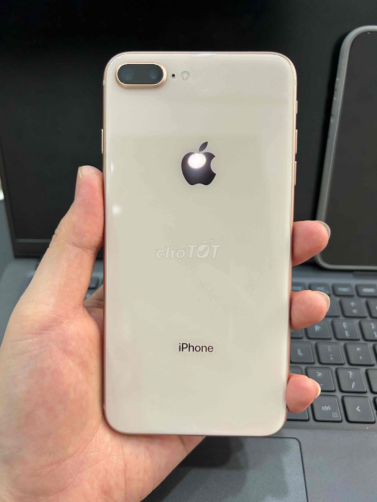 iPhone 8 Plus 64GB Vàng máy đẹp keng zin chuẩn. Mua bán Điện thoại tại Thành phố Buôn Ma Thuột Đắk Lắk được đăng bởi Nguyễn Hoàng hình 1