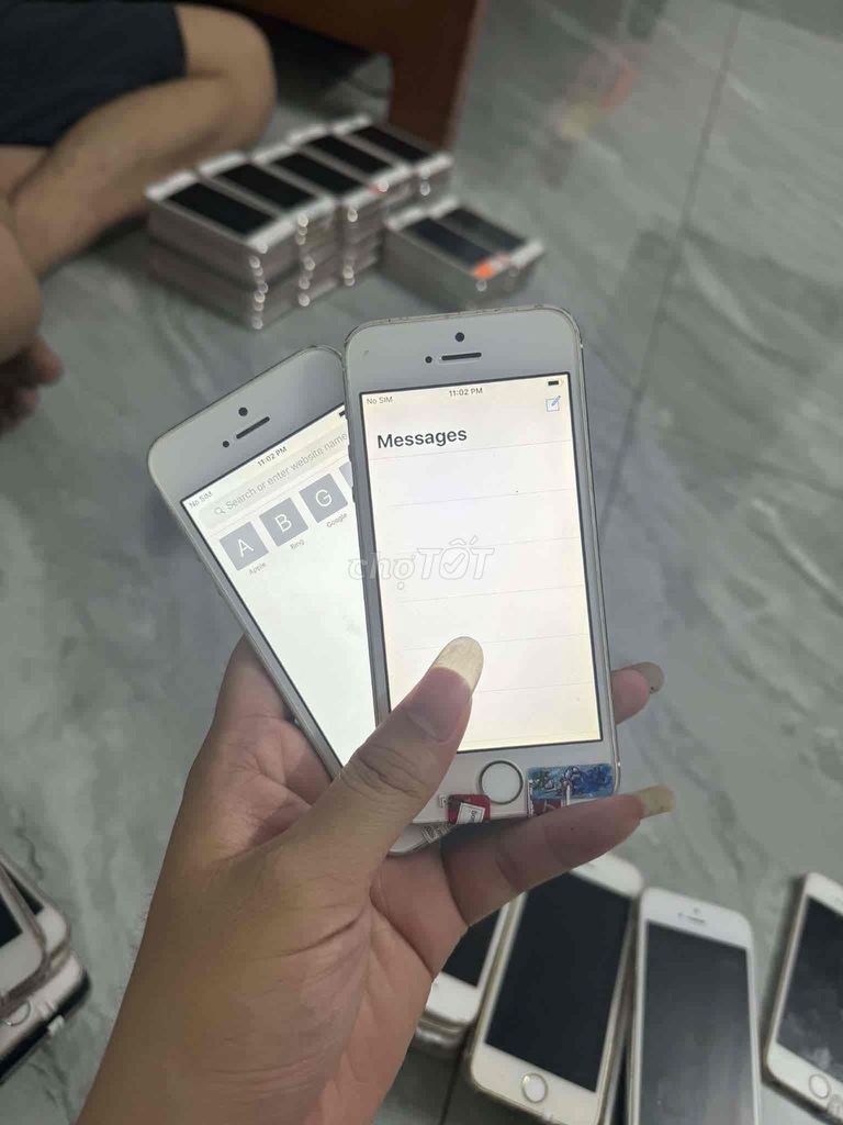 iPhone 5S 16GB Vàng. Mua bán Điện thoại tại Huyện Yên Lạc Vĩnh Phúc được đăng bởi Trần Văn Phúc hình 1